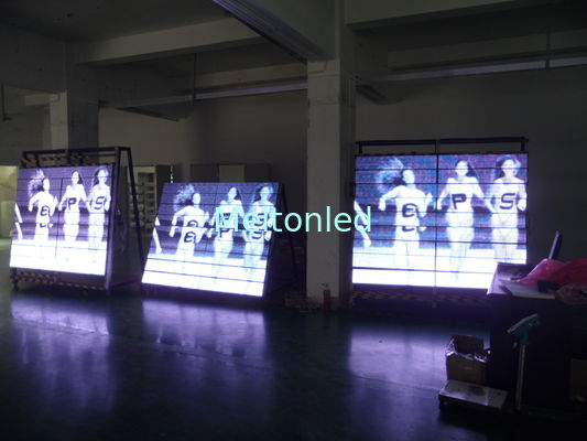 Il segno bianco di scorrimento all'aperto LED di alta luminosità impermeabilizza 3906 punti/m2